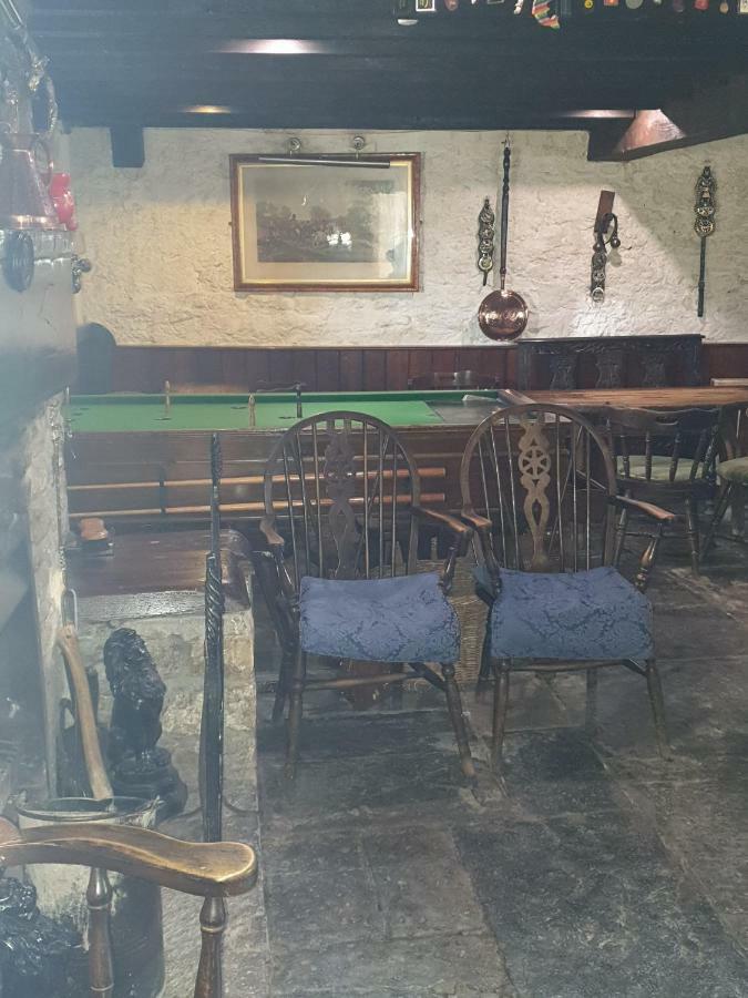 מלון ברוטון The Old Red Lion מראה חיצוני תמונה